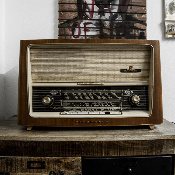 Radio Dash Studio Deko Ausstattung Gallerie Kunst